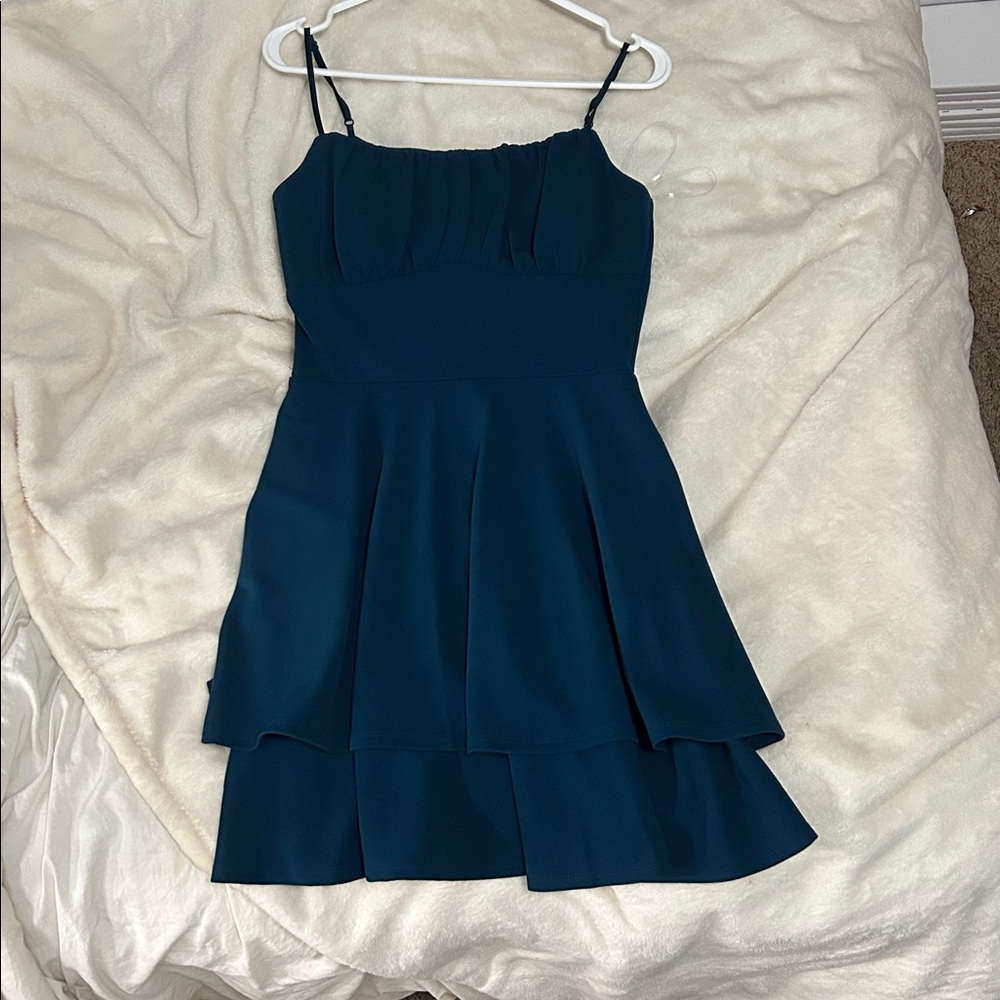 Elegant Teal Sleeveless Dress